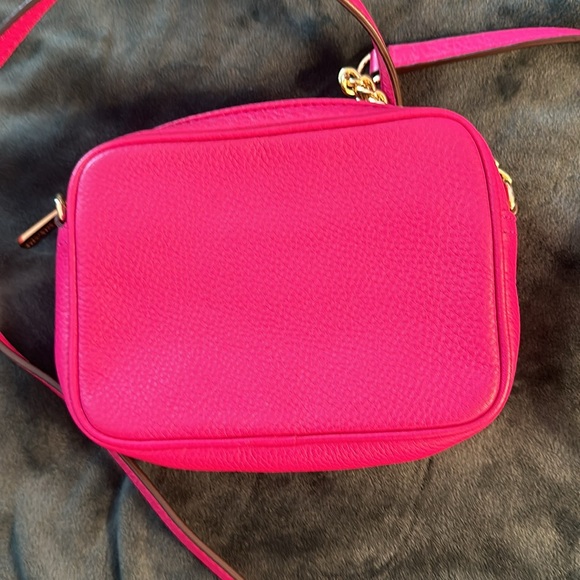 MICHAEL KORS HAMILTON HOT PINK LEATHER MESSENGER CROSSBODY BAG GOLD CHAIN SMALL - Picture 7 of 9